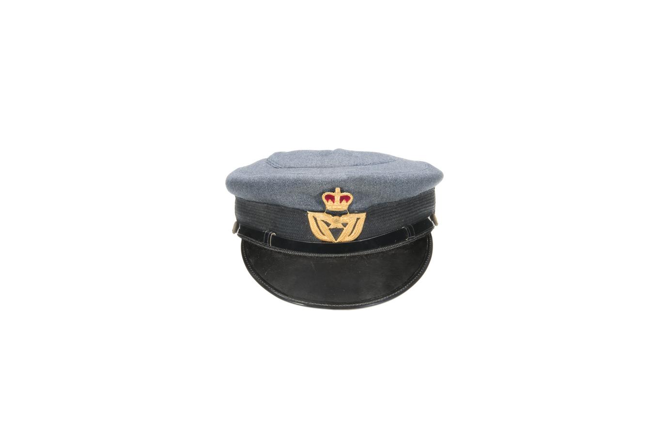 58 neuw. Royal Air Force RAF Service cap dress Schirmmütze blaugrau Gr